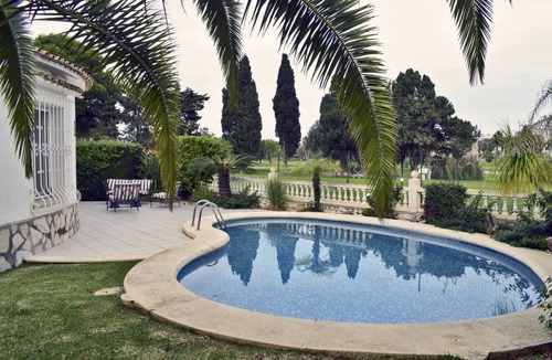 Molinell Villa | 117 m² Villa ∙ 2 bedrooms ∙ 4 guests