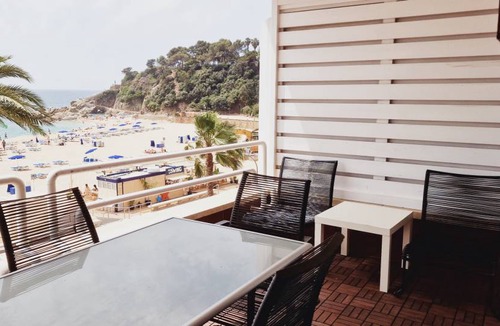 Lloret Town Center Apartment | 120 m² Apartment ∙ 3 bedrooms ∙ 8 guests