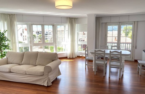 Noia Apartment | 120 m² Apartment ∙ 3 bedrooms ∙ 6 guests