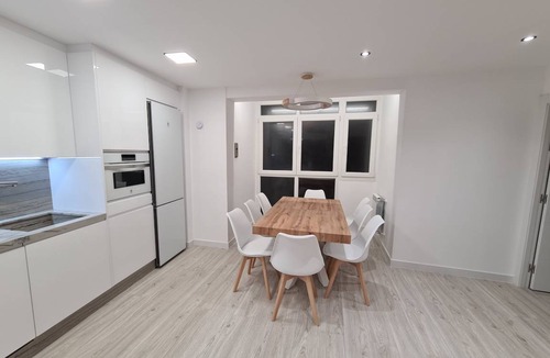Gijon City Centre Apartment | 120 m² Apartment ∙ 4 bedrooms ∙ 8 guests
