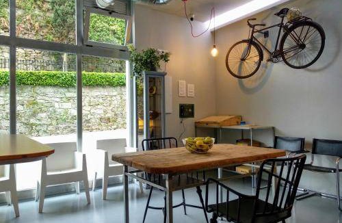 Pontevedra Old Town Hostel | 120 m² Hostel ∙ 16 guests