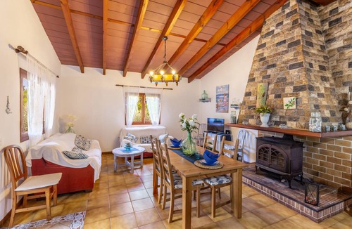 Escorca House | 120 m² House ∙ 3 bedrooms ∙ 6 guests