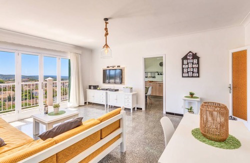 Calvia House | 120 m² House ∙ 3 bedrooms ∙ 6 guests