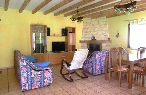 Quintanaelez House | 120 m² House ∙ 4 bedrooms ∙ 8 guests