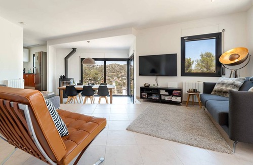 Olivella Villa | 120 m² Villa ∙ 2 bedrooms ∙ 5 guests