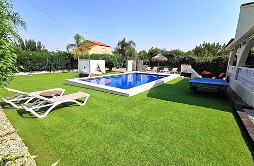 Lliria Villa | 120 m² Villa ∙ 3 bedrooms ∙ 6 guests