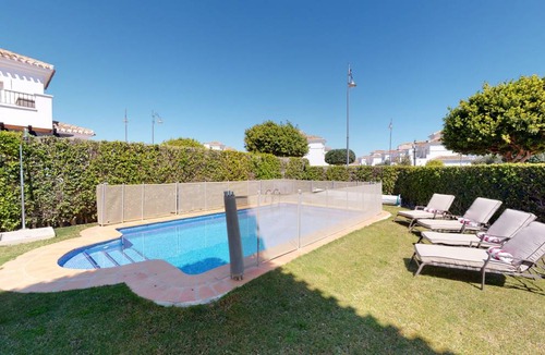 Roldan Villa | 120 m² Villa ∙ 3 bedrooms ∙ 8 guests