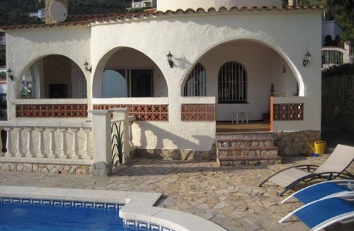 El Mas Fumats Villa | 120 m² Villa ∙ 3 bedrooms ∙ 6 guests