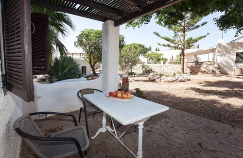 El Pozo de los Frailes House | 130 m² Finca ∙ 2 bedrooms ∙ 4 guests