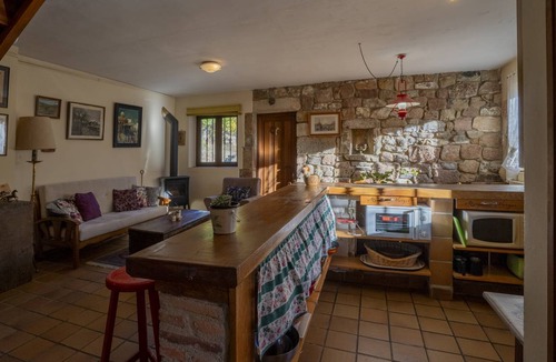 Santa Maria de Redondo House | 130 m² House ∙ 4 bedrooms ∙ 6 guests