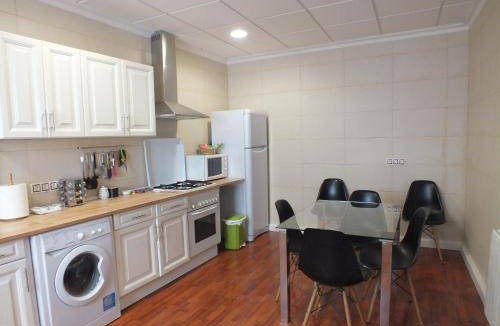 Genave Apartment | 130 m² Apartment ∙ 3 bedrooms ∙ 10 guests