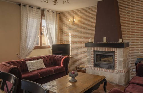 Hontoria del Pinar House | 130 m² House ∙ 4 bedrooms ∙ 20 guests