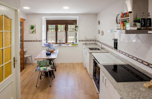 Navamuel House | 130 m² House ∙ 4 bedrooms ∙ 8 guests