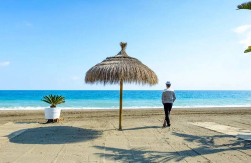Fuengirola Apartment | 131 m² Apartment ∙ 3 bedrooms ∙ 6 guests