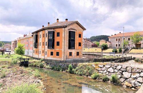Cervera de Pisuerga Apartment | 135 m² Apartment ∙ 4 bedrooms ∙ 7 guests