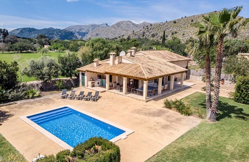 Pollensa Villa | 135 m² Villa ∙ 3 bedrooms ∙ 6 guests