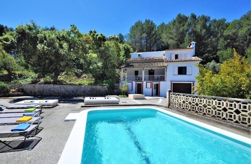 Esporles House | 136 m² House ∙ 4 bedrooms ∙ 6 guests