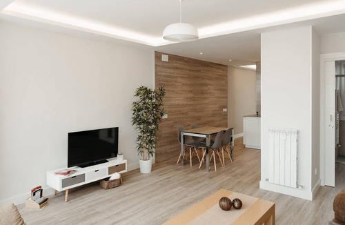 Logrono City Centre Apartment | 140 m² Apartment ∙ 4 bedrooms ∙ 10 guests