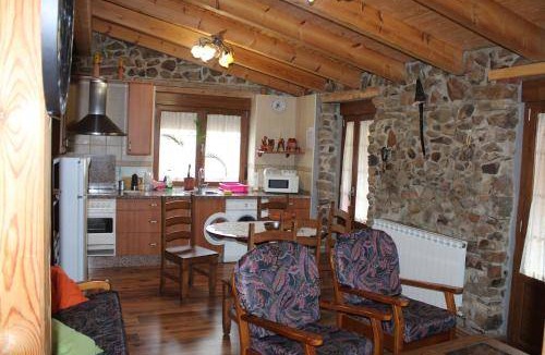 Brugos de Fenar House | 140 m² House ∙ 4 bedrooms ∙ 8 guests
