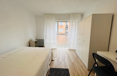 Tres Cantos Resort | 140 m² Private room ∙ 1 bedroom ∙ 1 guest