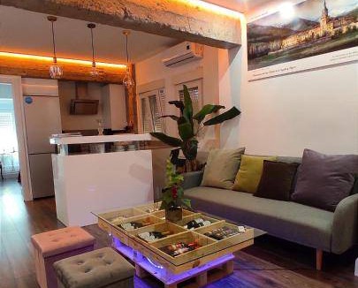 Logrono City Centre Apartment | 144 m² Apartment ∙ 3 bedrooms ∙ 6 guests