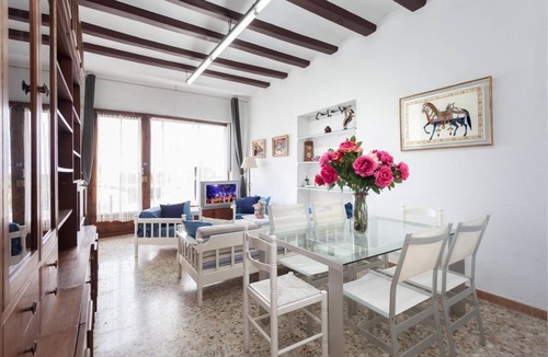 Blanes Apartment | 150 m² Apartment ∙ 3 bedrooms ∙ 7 guests