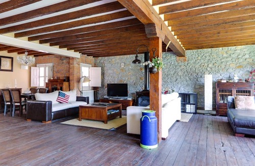 Laredo Apartment | 150 m² Apartment ∙ 3 bedrooms ∙ 5 guests