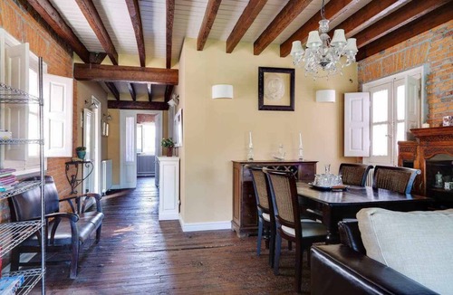 Laredo Apartment | 150 m² Apartment ∙ 3 bedrooms ∙ 5 guests