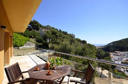 Sa Tuna Apartment | 150 m² Apartment ∙ 3 bedrooms ∙ 6 guests