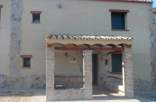 Alpera House | 150 m² House ∙ 5 bedrooms ∙ 12 guests
