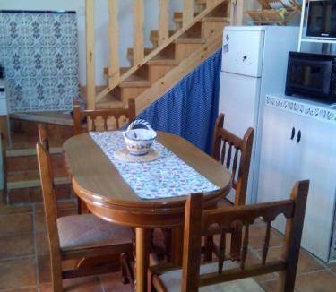 Pedrosa del Rey House | 150 m² House ∙ 2 bedrooms ∙ 5 guests
