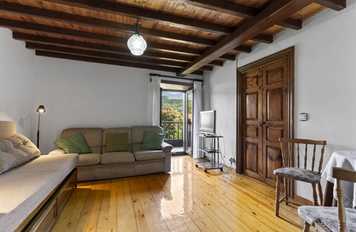 Villanueva de Pria House | 150 m² House ∙ 2 bedrooms ∙ 6 guests
