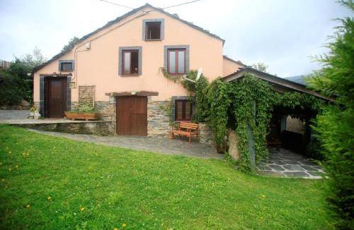 Vegadeo House | 150 m² House ∙ 3 bedrooms ∙ 7 guests