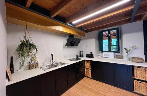 Callobre House | 150 m² House ∙ 3 bedrooms ∙ 6 guests