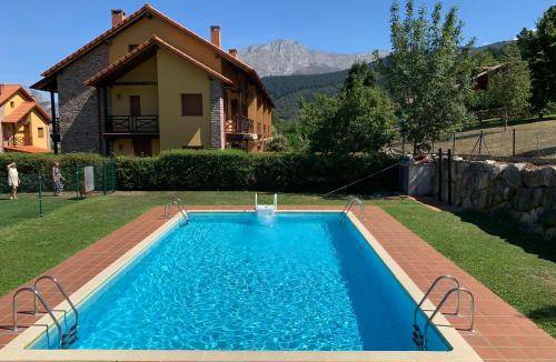 Ojedo House | 150 m² House ∙ 4 bedrooms ∙ 12 guests