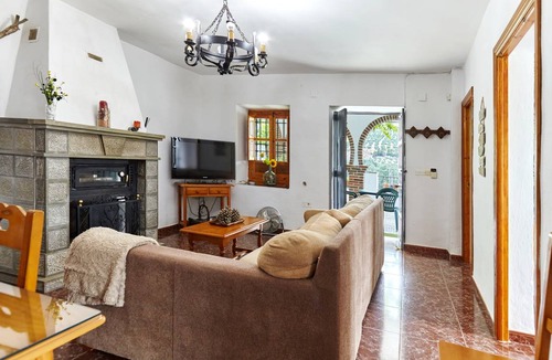 Jaen House | 150 m² House ∙ 4 bedrooms ∙ 8 guests