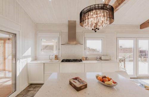 Pineda de Mar House | 150 m² House ∙ 4 bedrooms ∙ 9 guests