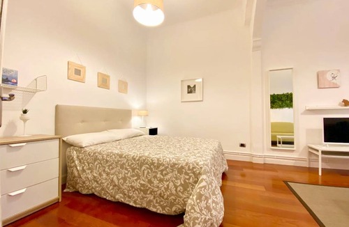 Bilbao City Centre Resort | 150 m² Private room ∙ 1 bedroom ∙ 1 guest