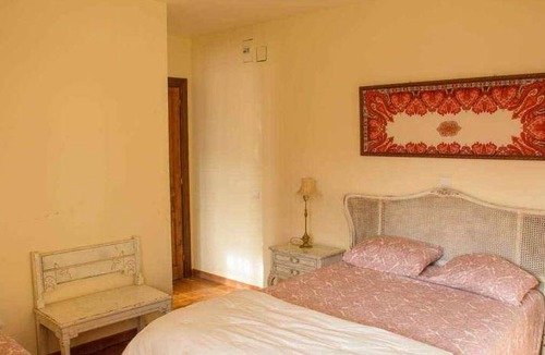 Peralta de Calasanz House | 1500 m² House ∙ 6 bedrooms ∙ 20 guests