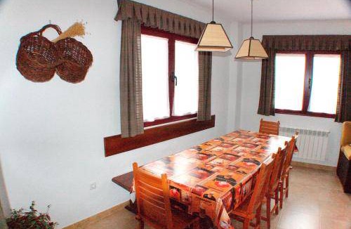 Fuentelcarro House | 154 m² House ∙ 5 bedrooms ∙ 10 guests