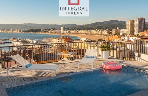 Palamos Apartment | 160 m² Apartment ∙ 3 bedrooms ∙ 6 guests