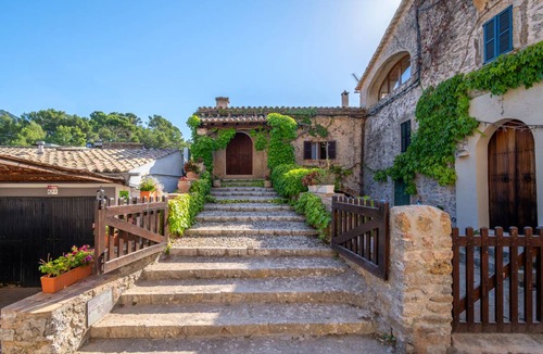 Orient House | 160 m² House ∙ 2 bedrooms ∙ 4 guests