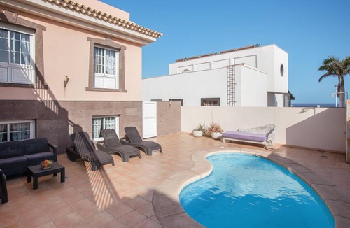 Arenas del Mar Villa | 160 m² Villa ∙ 5 bedrooms ∙ 12 guests