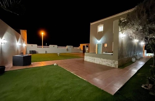 Arenas del Mar Villa | 170 m² Villa ∙ 2 bedrooms ∙ 4 guests