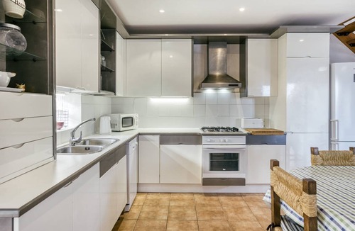 Colera Villa | 175 m² Villa ∙ 4 bedrooms ∙ 10 guests