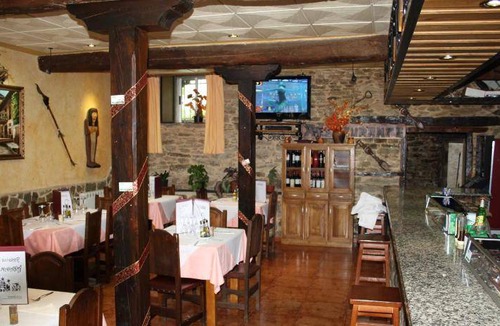Puebla de Sanabria Bed & Breakfast | 18 m² Bed and breakfast ∙ 4 guests