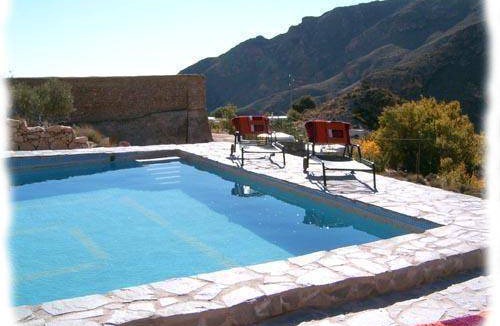 Huebro House | 180 m² House ∙ 3 bedrooms ∙ 6 guests