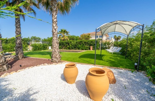 Santa Susanna Apartment | 185 m² Apartment ∙ 4 bedrooms ∙ 10 guests