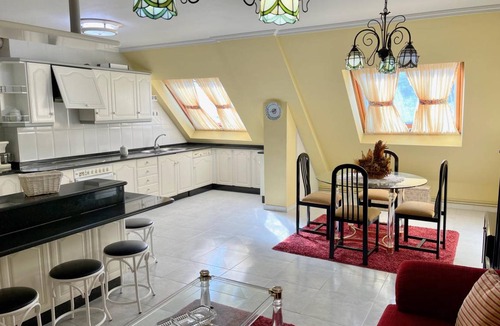 Covas Apartment | 198 m² Apartment ∙ 3 bedrooms ∙ 5 guests