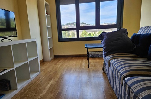 Distrito Oeste Apartment | 1A106 Amplio y cómodo apartamento